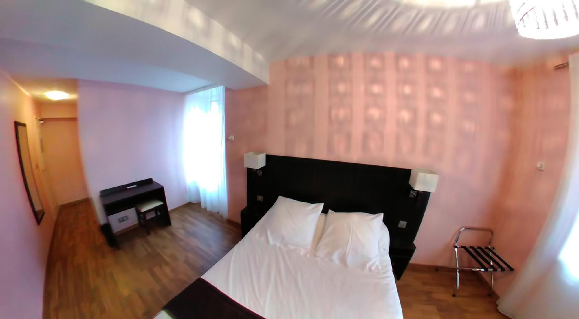 Hotel Au Bon Coin Cloyes-sur-le-Loir Exteriér fotografie