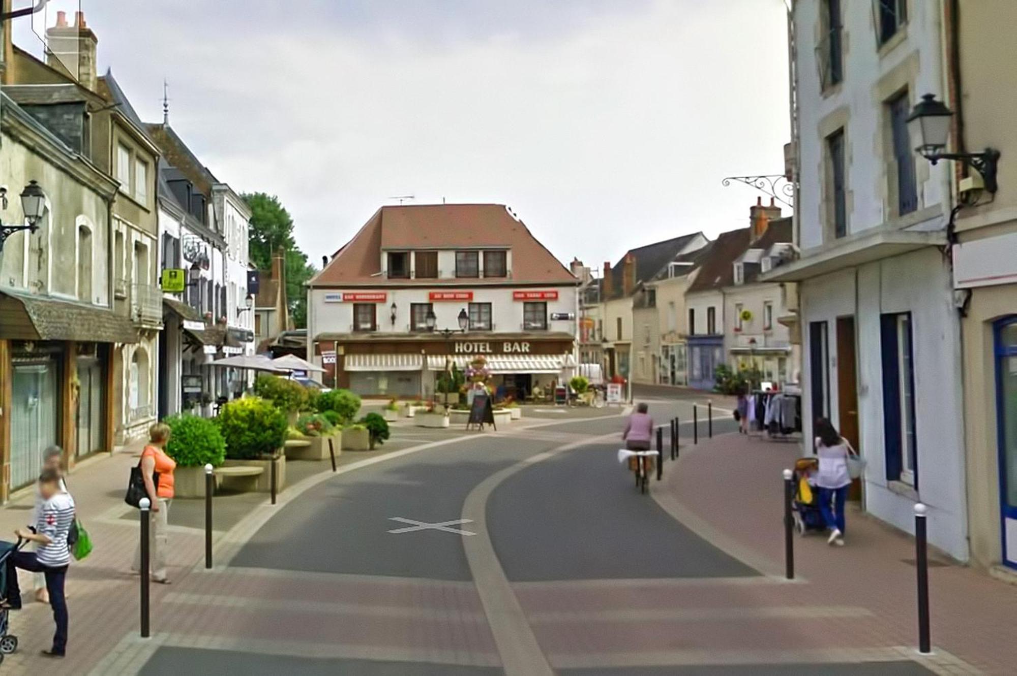 Hotel Au Bon Coin Cloyes-sur-le-Loir Exteriér fotografie